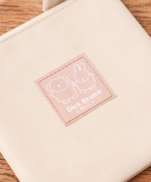 Miffy（ ミッフィー）の「miffy スクエアポーチ（ポーチ・レディース・ホワイト/ブラウン/マルチ・フリー）」の9枚目の写真