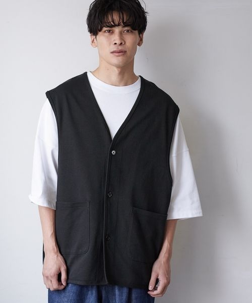 LOWRYS FARM(ローリーズファーム)の「カットステッチベスト 299368(ベスト・メンズ・ブラック/グリーン・MEDIUM/LARGE)」の14枚目の写真