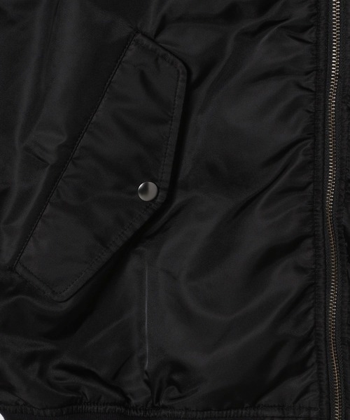 LOWRYS FARM（ローリーズファーム）の「ＭＡ－１ベスト　299884（ダウンベスト・レディース・ブラック/カーキ・FREE）」の17枚目の写真