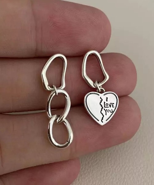 Auntie Rosa(アンティローザ)の「ハートチェーンペアピアス(ピアス(両耳用)・レディース・シルバー・FREE)」の8枚目の写真