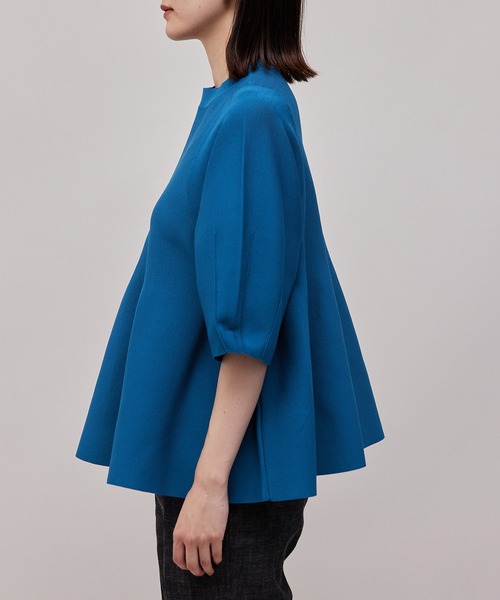 ROPE'(ロペ)の「【秋の新作】フルニードルフォルムペプラムニット(Tシャツ/カットソー・レディース・スミクロ/ワイン/ブルー系その他4・38)」の9枚目の写真