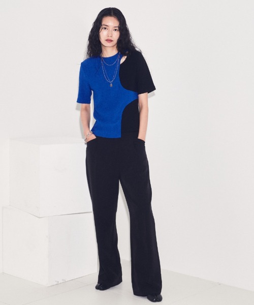 VACANCY(ヴァカンシー)の「アシンメトリーカットTシャツ(Tシャツ/カットソー・レディース・ブルー/ブラック・FREE)」の6枚目の写真