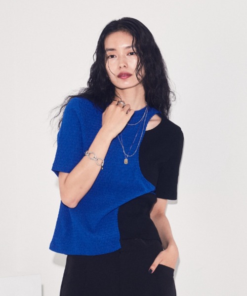 VACANCY(ヴァカンシー)の「アシンメトリーカットTシャツ(Tシャツ/カットソー・レディース・ブルー/ブラック・FREE)」の15枚目の写真