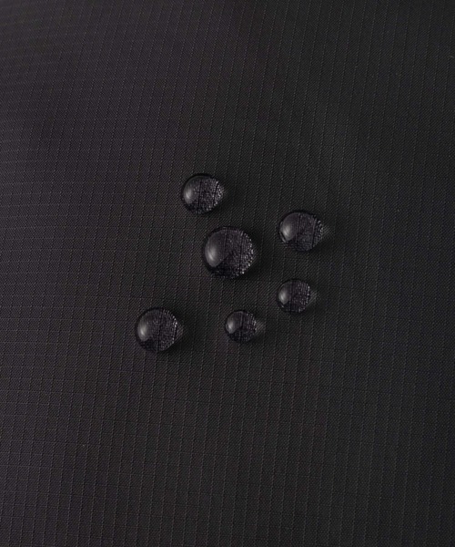 THE NORTH FACE（ザノースフェイス）の「THE NORTH FACE/ノース・フェイス NUPTSE VEST ベスト ND92232（ダウンベスト・メンズ・ブラック/グレー/ブラウン/イエロー・XL/L/M）」の9枚目の写真