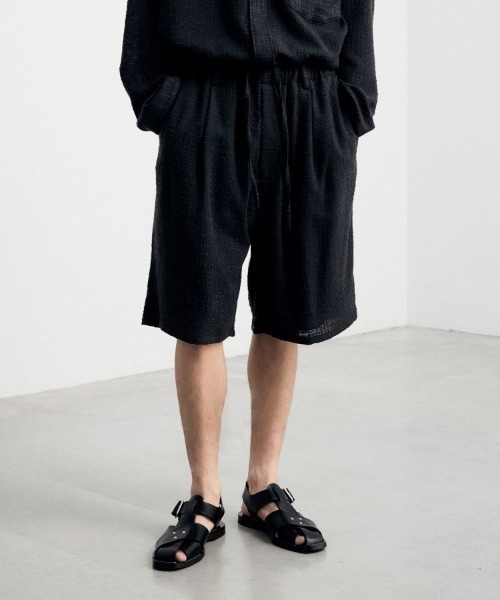 LIDNM(リドム)の「LIGHT TWEED BAGGY SHORTS(その他パンツ・メンズ・グレー系その他・SMALL/MEDIUM)」の3枚目の写真