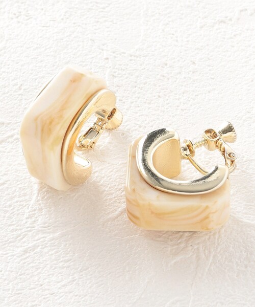 SHOO・LA・RUE(シューラルー)の「◆【イヤリング】キャンディスクエア(イヤリング・レディース・グリーン/ナチュラル/ベージュ・00)」の6枚目の写真