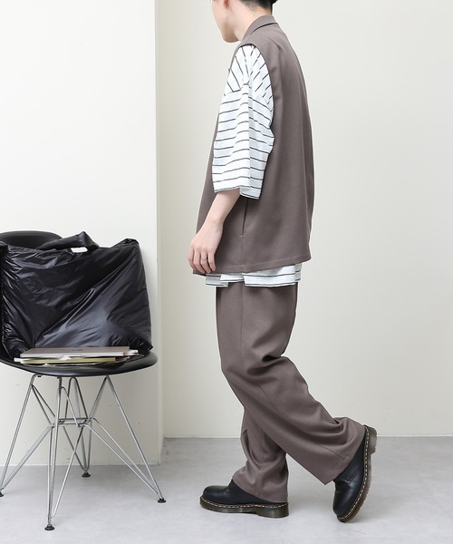 COLONY 2139（コロニートゥーワンスリーナイン）の「セットアップ対応 / ポリストレッチワイドスラックス（スラックス・メンズ・ブラック/モカ・MEDIUM/LARGE）」の12枚目の写真