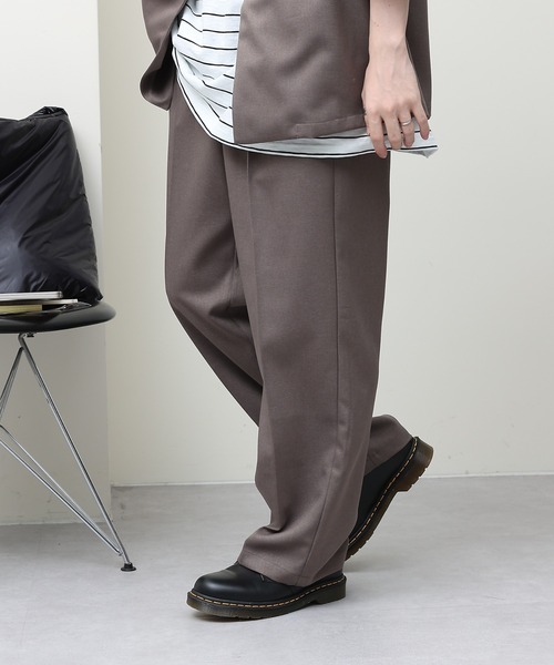 COLONY 2139（コロニートゥーワンスリーナイン）の「セットアップ対応 / ポリストレッチワイドスラックス（スラックス・メンズ・ブラック/モカ・MEDIUM/LARGE）」の5枚目の写真