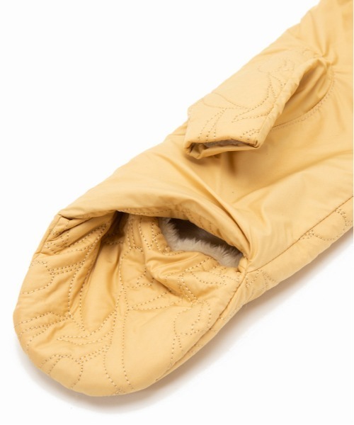 Casselini（キャセリーニ）の「Casselini(キャセリーニ)チューリップキルティングミトン（手袋・レディース・ブラック/ピンク/ブルー/クリーム・FREE）」の5枚目の写真