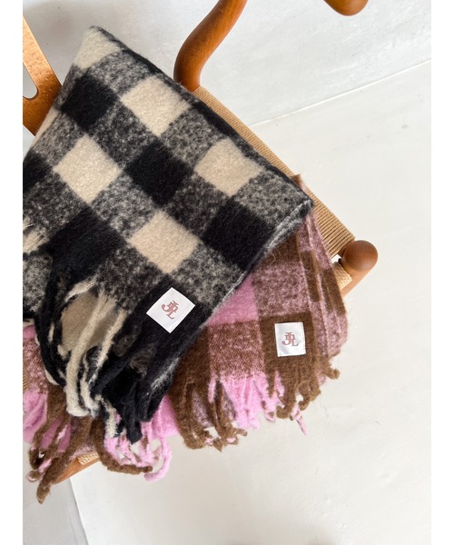 JUMELLE（ジュメロ）の「ブロックチェックマフラー（マフラー・レディース・ピンク/ブラック・FREE）」の21枚目の写真