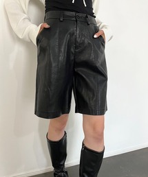 Jewelobe | センターステッチフェイクレザーハーフパンツ(その他パンツ)