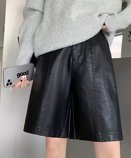 Jewelobe（ジュエローブ）の「センターステッチシンセティックレザーハーフパンツ（その他パンツ・レディース・グレー/ブラック・FREE）」の19枚目の写真