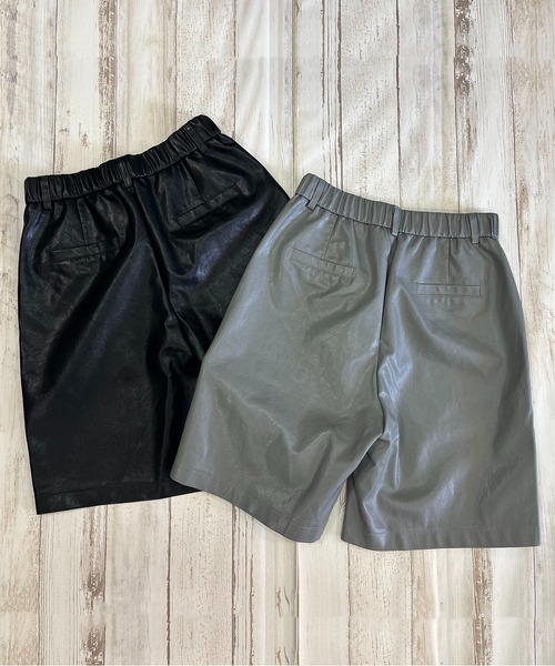 Jewelobe（ジュエローブ）の「センターステッチシンセティックレザーハーフパンツ（その他パンツ・レディース・グレー/ブラック・FREE）」の22枚目の写真