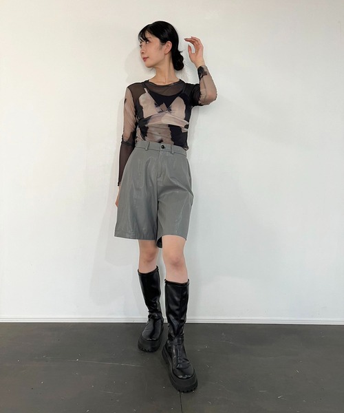 Jewelobe（ジュエローブ）の「センターステッチシンセティックレザーハーフパンツ（その他パンツ・レディース・グレー/ブラック・FREE）」の14枚目の写真