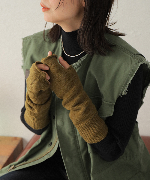 JOURNAL STANDARD(ジャーナルスタンダード)の「【Calimar/カリマール】ACRY/WOOL LONG HAND WARMER:ハンドウォーマー(手袋・レディース・チャコールグレー/キャメル/ネイビー/カーキ・FREE)」の2枚目の写真