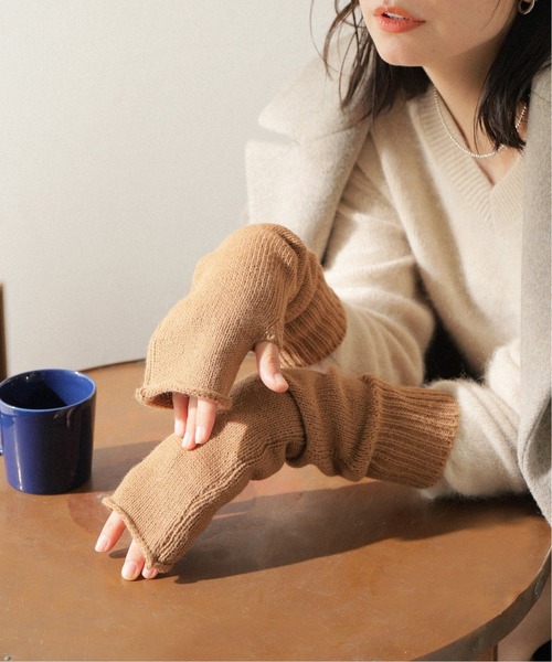 JOURNAL STANDARD(ジャーナルスタンダード)の「【Calimar/カリマール】ACRY/WOOL LONG HAND WARMER:ハンドウォーマー(手袋・レディース・チャコールグレー/キャメル/ネイビー/カーキ・FREE)」の18枚目の写真