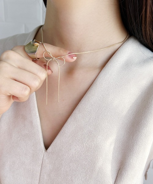 ciite'(シーテ)の「simple ribbon necklace / シンプル リボン ネックレス(ネックレス・レディース・シルバー/ゴールド・FREE)」の12枚目の写真