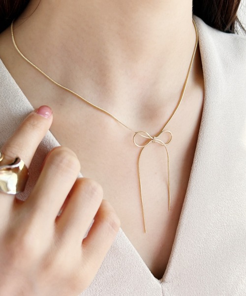 ciite'(シーテ)の「simple ribbon necklace / シンプル リボン ネックレス(ネックレス・レディース・シルバー/ゴールド・FREE)」の8枚目の写真