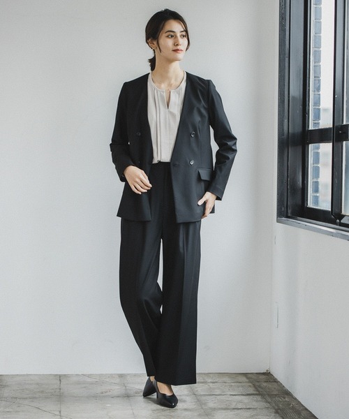 LEPSIM（レプシィム）の「サマ見え！カラーレスダブルジャケット　162257（スーツジャケット・レディース・ブラック/グレイッシュベージュ/ネイビー・MEDIUM/LARGE）」の15枚目の写真