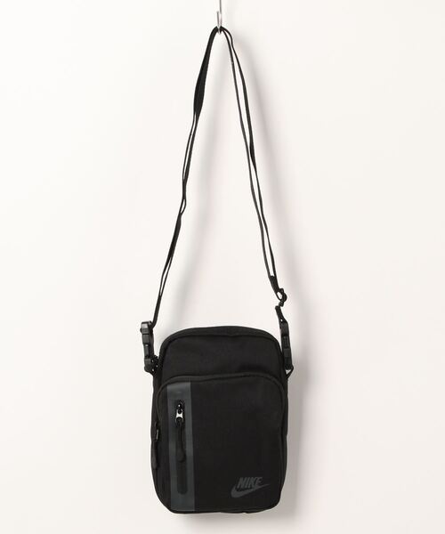NIKE（ナイキ）の「《NIKEアパレル》ｴﾚﾒﾝﾀﾙ PRM ｸﾛｽﾎﾞﾃﾞｨ（ボディバッグ/ウエストポーチ・メンズ・ブラック/シルバー/ブルー系その他/ブルー系その他2・フリー）」の2枚目の写真