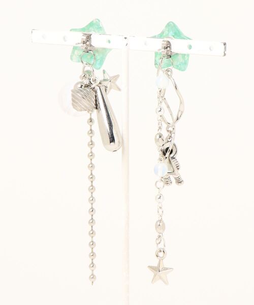 tone(トーン)の「【KKSHOP】星と宇宙飛行士ピアス(MA)(ピアス(両耳用)・レディース・イエロー/グリーン・FREE)」の3枚目の写真
