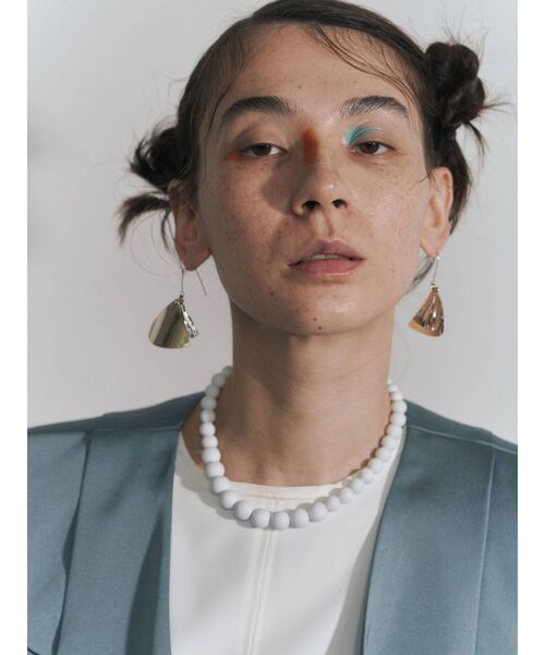 UN3D.（アンスリード）の「ダブルトライアングルイヤリング（イヤリング・レディース・シルバー/ゴールド・FREE）」の4枚目の写真