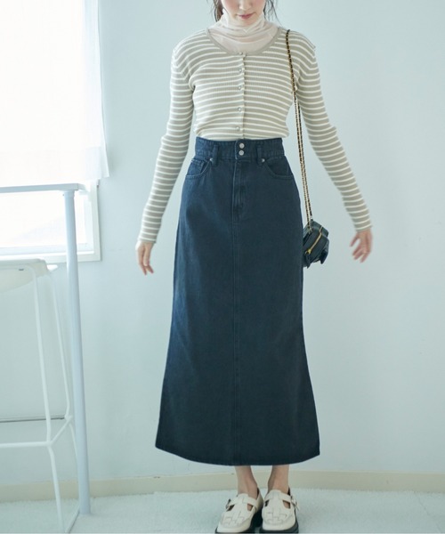 FREE'S MART（フリーズマート）の「[低身長サイズ/Sシリーズ]バックスリットナローデニムスカート（スカート・レディース・ブラック系その他/ブルー系その他2/ダークネイビー・MEDIUM/SMALL/X-SMALL）」の7枚目の写真