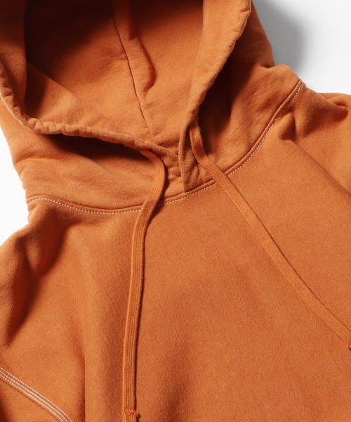 STUSSY(ステューシー)の「STUSSY/ステューシー CONTRAST STITCH LABEL HOOD フーディー(パーカー・メンズ・レンガ・S/L/XL/M)」の5枚目の写真