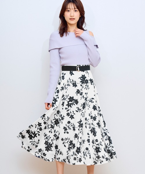 【galliano】ガリアーノ　柄フレアスカート リリー柄フレアスカート | フレアスカート | Noela OFFICIAL WEB
