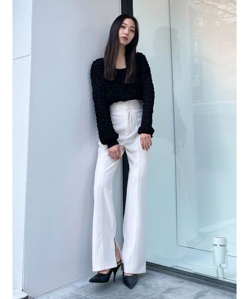 EMODA（エモダ）の「マークウエストフレアパンツ（その他パンツ・レディース・ピンク/ブラック/アイボリー・SMALL/MEDIUM）」の11枚目の写真