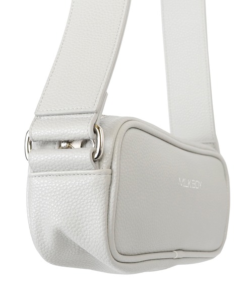 MILKBOY（ミルクボーイ）の「SQUARE バッグ（ショルダーバッグ・メンズ・A/B/C・FREE）」の5枚目の写真