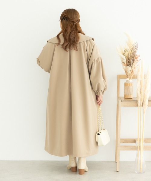 SLURR（スラ―）の「[大きいサイズ]ボリュームスリーブトレンチコート（トレンチコート・レディース・アイボリー/ベージュ・L）」の7枚目の写真