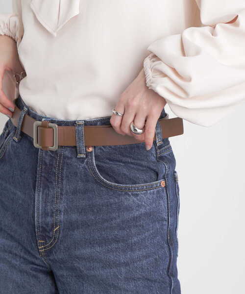 N.（N. Natural Beauty Basic）（エヌエヌナチュラルビューティーベーシック）の「スクエアバックルナローベルト（ベルト・レディース・ブラック/ベージュ・FREE）」の3枚目の写真