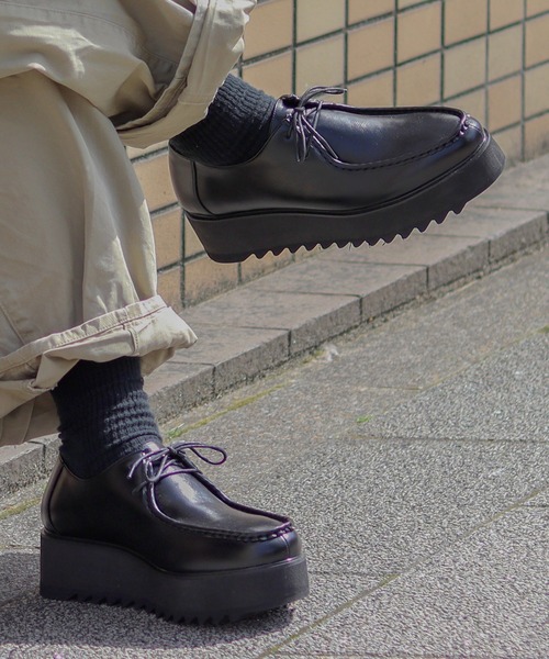 LOVEHUNTER（ラブハンター）の「+5.5cm 軽量厚底 シャークソールレースアップシューズ（ドレスシューズ・メンズ・ブラック/ホワイト/ブラック系2/ブラック系3/ブラック系4・44/43/41/42/40）」の12枚目の写真