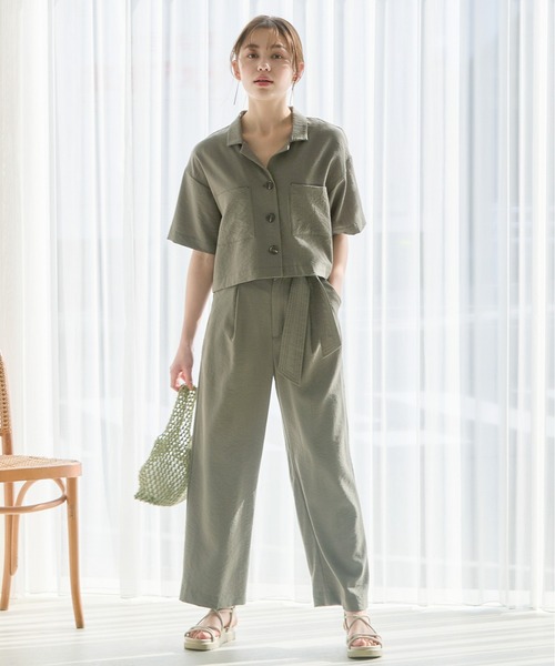 mysty woman(ミスティウーマン)の「【セットアップ対応アイテム】開襟ショートシャツ 193450(シャツ/ブラウス・レディース・カーキ/ホワイト系その他/モカ・FREE)」の19枚目の写真