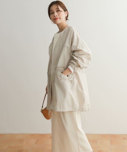 URBAN RESEARCH DOORS(アーバンリサーチドアーズ)の「ノーカラーモッズコート(モッズコート・レディース・ライトベージュ/カーキ・MEDIUM)」の6枚目の写真