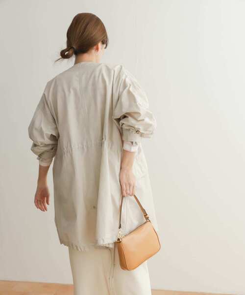 URBAN RESEARCH DOORS(アーバンリサーチドアーズ)の「ノーカラーモッズコート(モッズコート・レディース・ライトベージュ/カーキ・MEDIUM)」の18枚目の写真