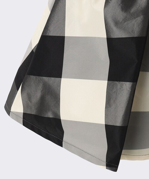 THE SHOP TK （ザ ショップ ティーケー ）の「◆【110-150】メモリータフタチェックスカート（スカート・キッズ・ブラック系1/ネイビー系1・11/12/15 /14/13）」の16枚目の写真