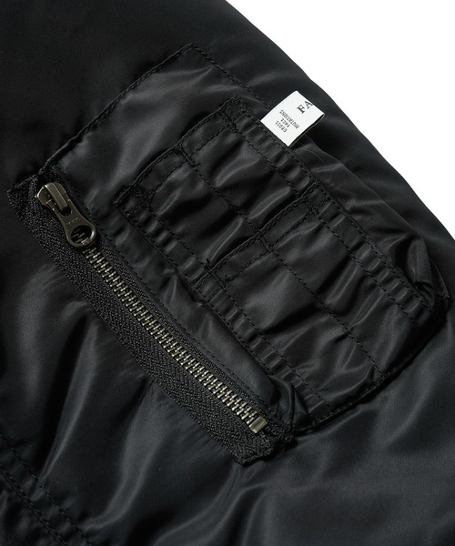 FACETASM（ファセッタズム）の「FACETASM BOW TIE MA-1 TOF-JK-W02（ミリタリージャケット・レディース・バーガンディー/ブラック・1）」の5枚目の写真