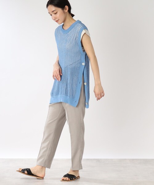 THE SHOP TK (ザ ショップ ティーケー )の「◆【レイヤード/洗える】透かし編みメッシュニットベスト(ベスト・レディース・ホワイト系/ブラック/ブルー・99)」の15枚目の写真