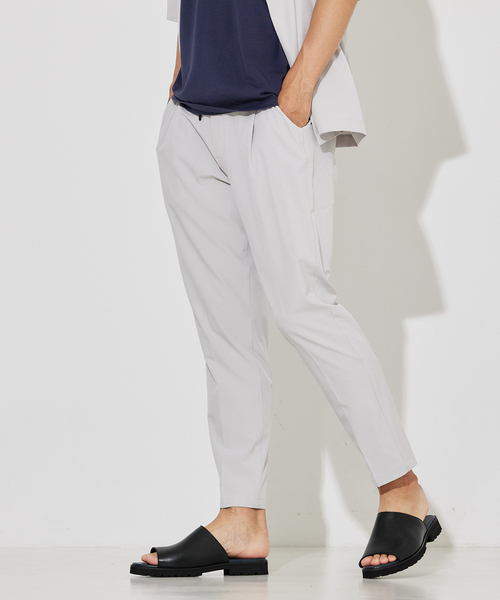 ABAHOUSE GRAY（アバハウスグレイ）の「【セットアップ対応/360°ストレッチ】タックパンツ（その他パンツ・メンズ・グレイッシュベージュ/ベージュ/グレー/ネイビー/ブラック・46/48/50）」の4枚目の写真