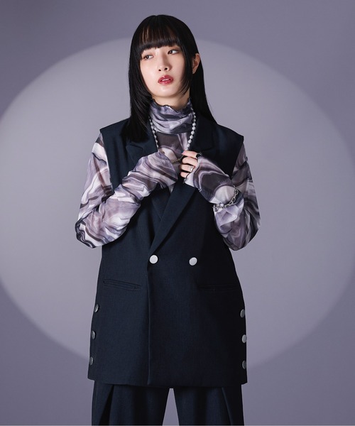 Ellno Loset(エルノロゼット)の「サイドシルバーボタンジレ/セットアップ対応(ベスト・メンズ・ネイビー/ブラック/アイボリー・MEDIUM/LARGE)」の18枚目の写真