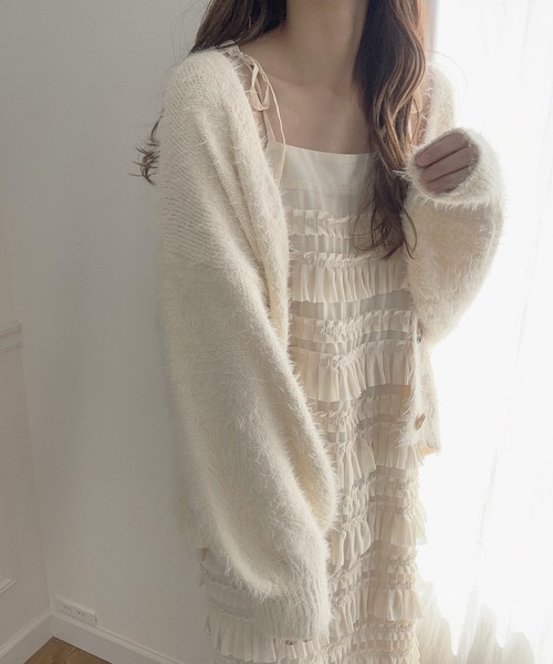 LAUIR（ラウアー）の「シャギーVネックニットカーディガン（カーディガン/ボレロ・レディース・グレイッシュベージュ/アイボリー/ブラック/ベージュ/ピンク・FREE）」の18枚目の写真