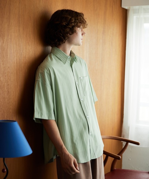 YOEL(ヨエル)の「YOEL - basic stripe S/S shirt(シャツ/ブラウス・メンズ・グリーン/ブルー・MEDIUM/LARGE)」の19枚目の写真