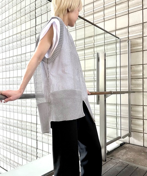 Scrap Book / LAGLAIA / emanar(スクラップブック / ラグライア / エマナ)の「【CYAN TOKYO】ペーパーニットメッシュベスト(ベスト・レディース・パープル/グレー・FREE)」の11枚目の写真