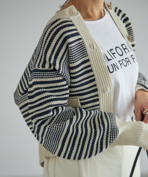 each(イーチ)の「ボーダーツイード風ニットカーディガン(カーディガン/ボレロ・レディース・ホワイト×ブラック/ブラック×ホワイト/ホワイト×ネイビー/ホワイト・FREE)」の15枚目の写真