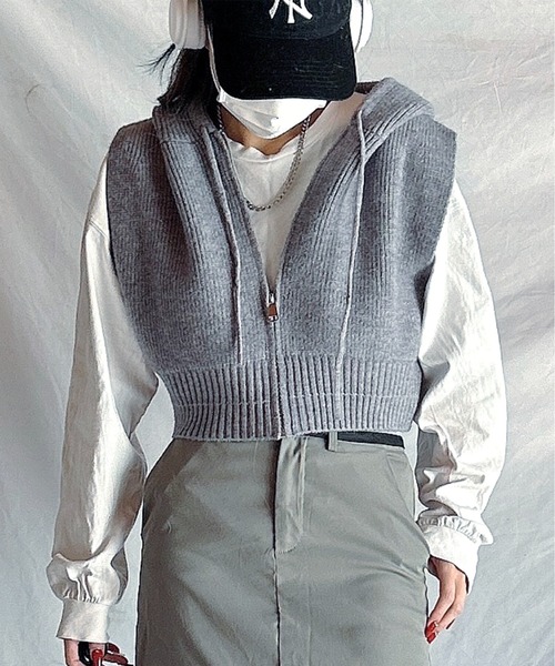 ROOPTOKYO（ループトウキョウ）の「▲ショート丈フルジップニットベスト（ベスト・レディース・ホワイト/ライトブラウン/グレー/ブラック・FREE）」の4枚目の写真