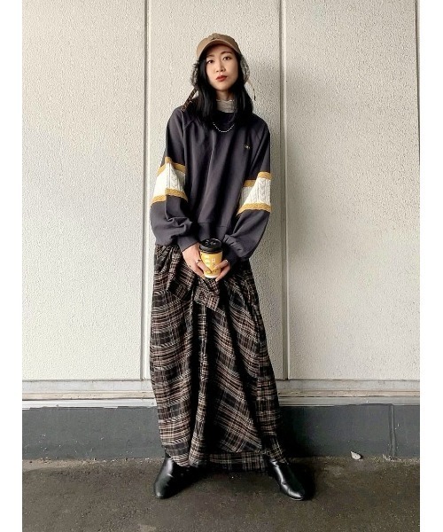 Lee(リー)の「【LEE別注】ニット切替スウェット(スウェット・レディース・ダークグレー・M/L)」の9枚目の写真