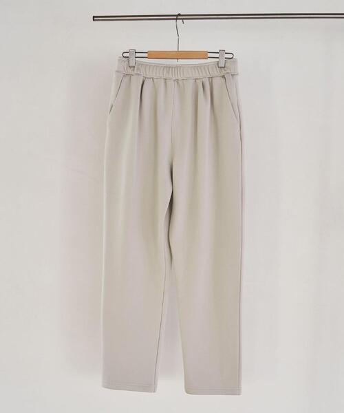 coen（コーエン）の「REVERSEWARMテーパードイージーパンツ（WEB限定カラー）（その他パンツ・レディース・ブラック/オリーブ/ナチュラル/ライトグレー/ダークグレー・M/L）」の21枚目の写真