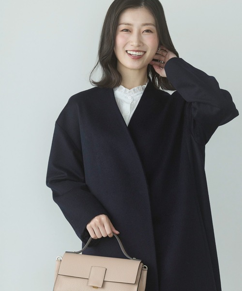 Filomo（フィローモ）の「[Filomo]カシミヤブレンドウールノーカラーロング（ノーカラージャケット・レディース・ブラック/グレイッシュベージュ/ネイビー・M/L）」の21枚目の写真